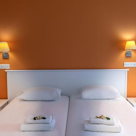 Mia hotel Apartment Agia Napa Exterior foto