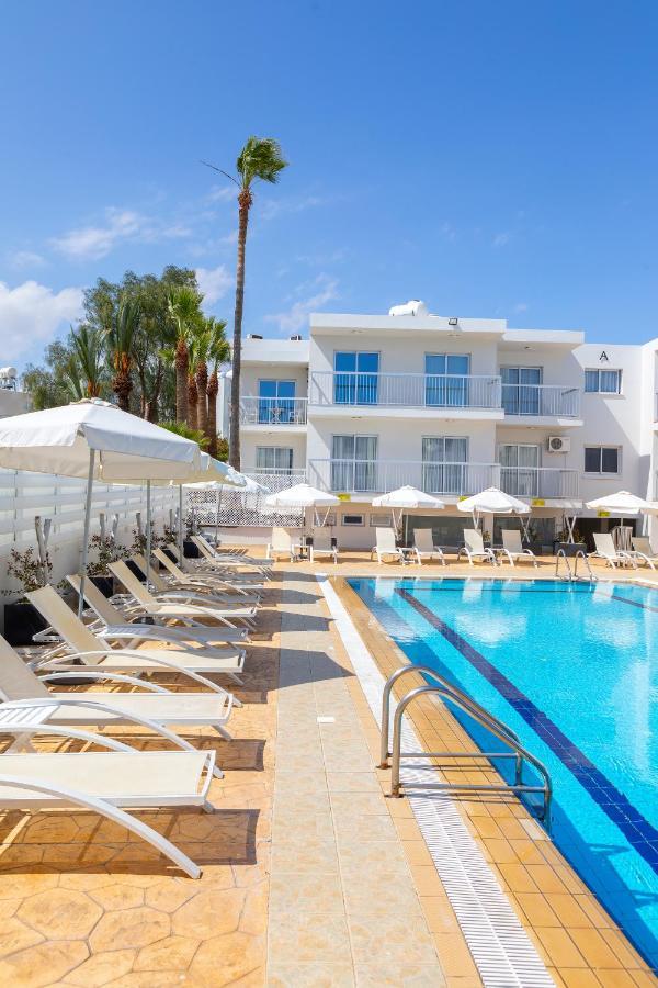 Mia hotel Apartment Agia Napa Exterior foto