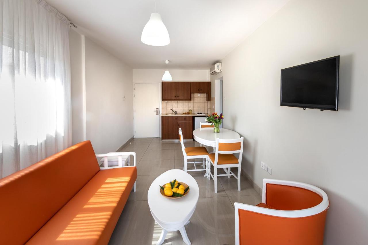 Mia hotel Apartment Agia Napa Exterior foto