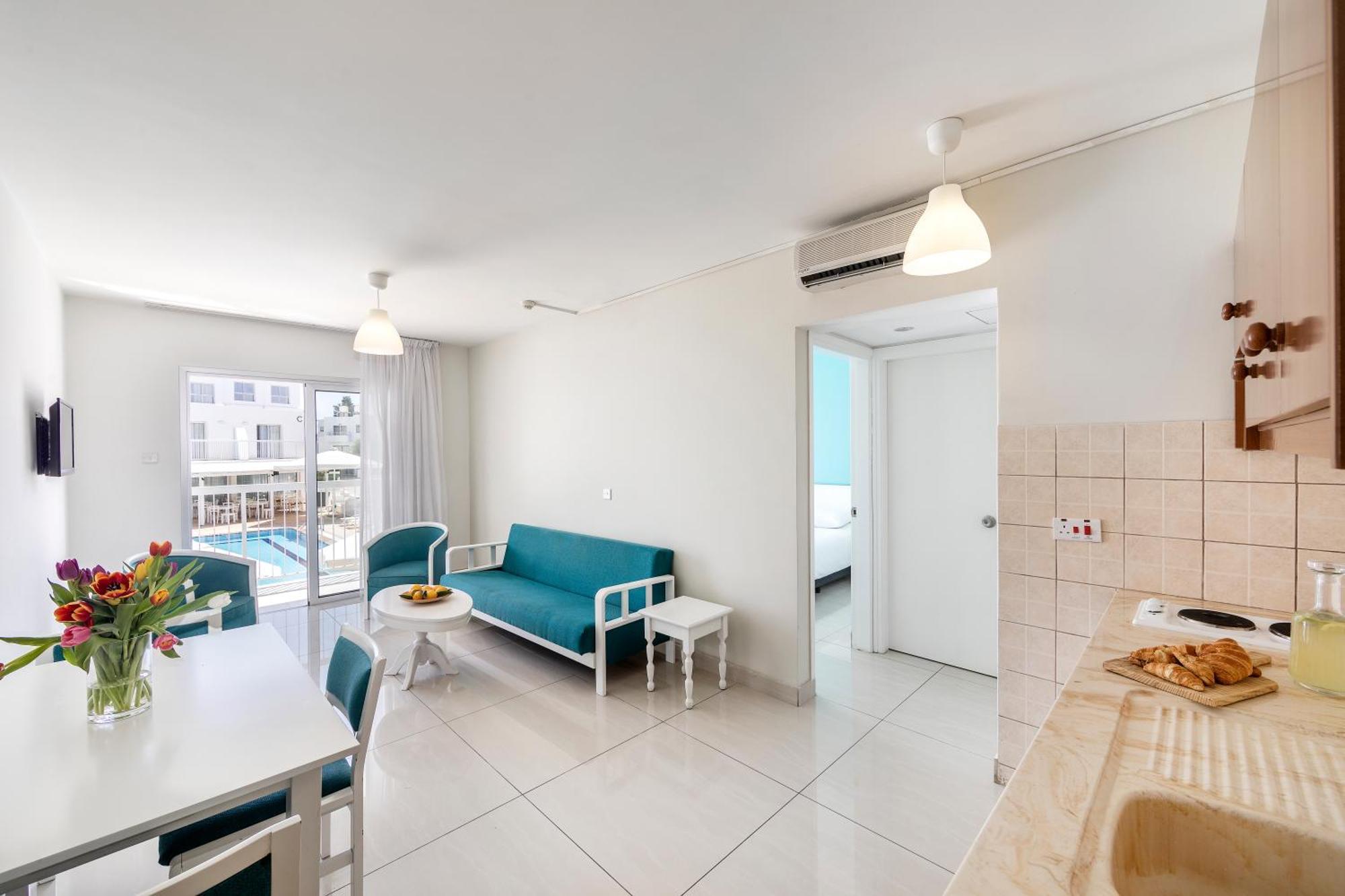 Mia hotel Apartment Agia Napa Exterior foto
